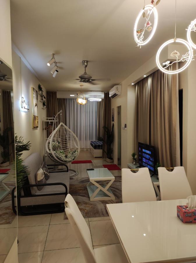 Thirteen Residence Tr06 @ Itcc Manhattan Suites Kota Kinabalu Extérieur photo